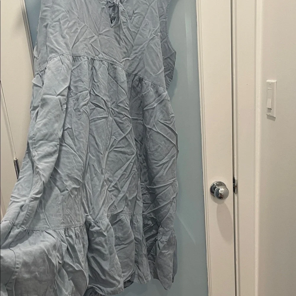 Tradlands birdie Light Blue Sleeveless Midi Dress - Picture 5 of 6